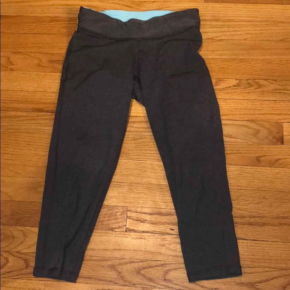 Champion heathered grey crop leggings